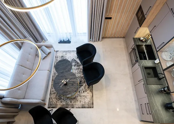 Hillside, Sun & Snow Апартаменты *