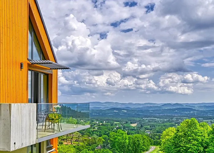 Апартаменты Hillside, Sun & Snow *