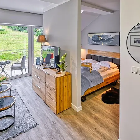 Hillside, Sun & Snow Apartmán